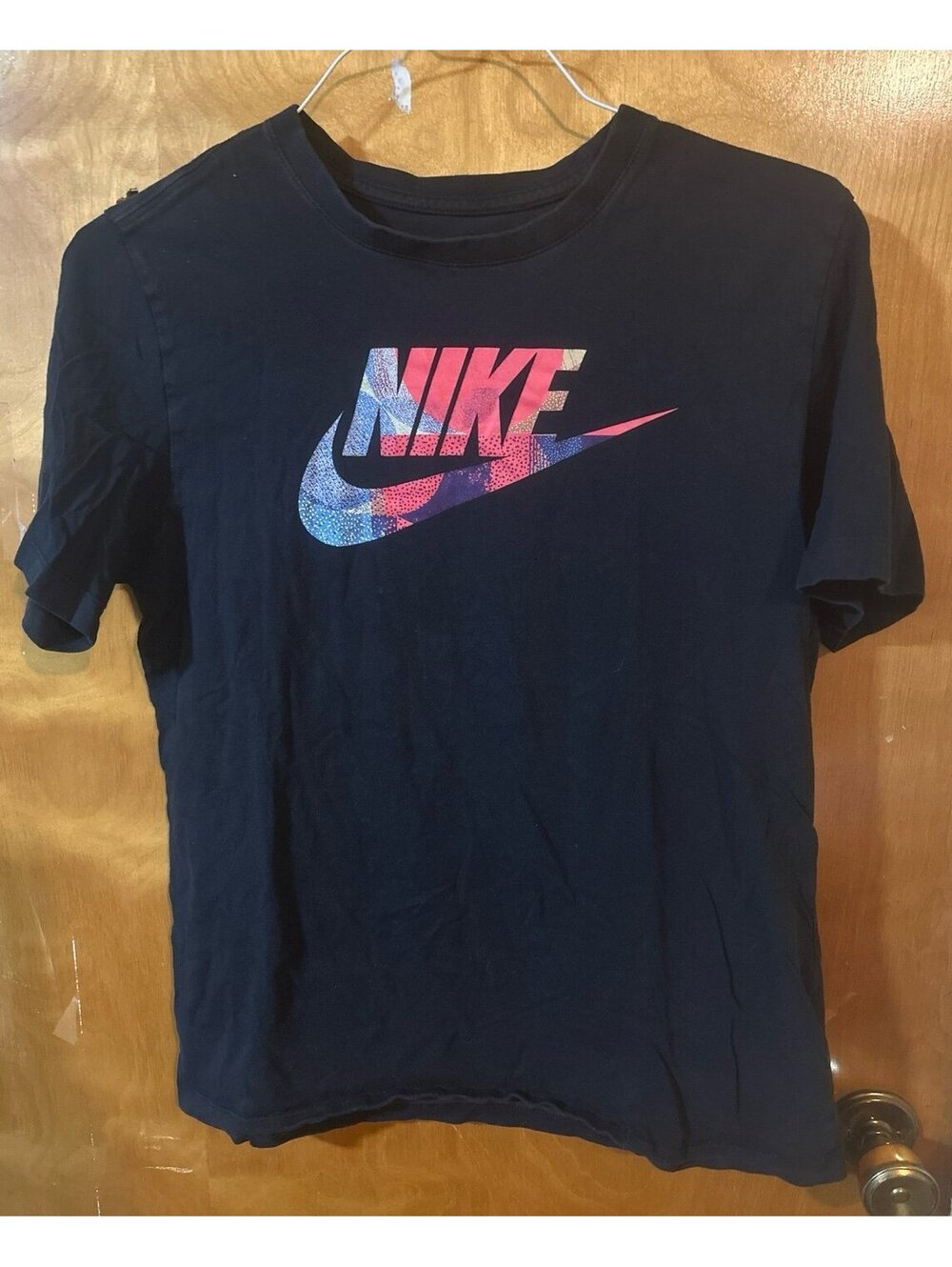 Nike tshirt size medium